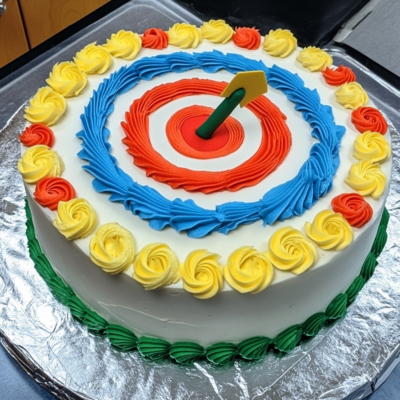 A photo pf a cake with a bullseye to represent the SEO fundamentals SEO is like baking a cake. 